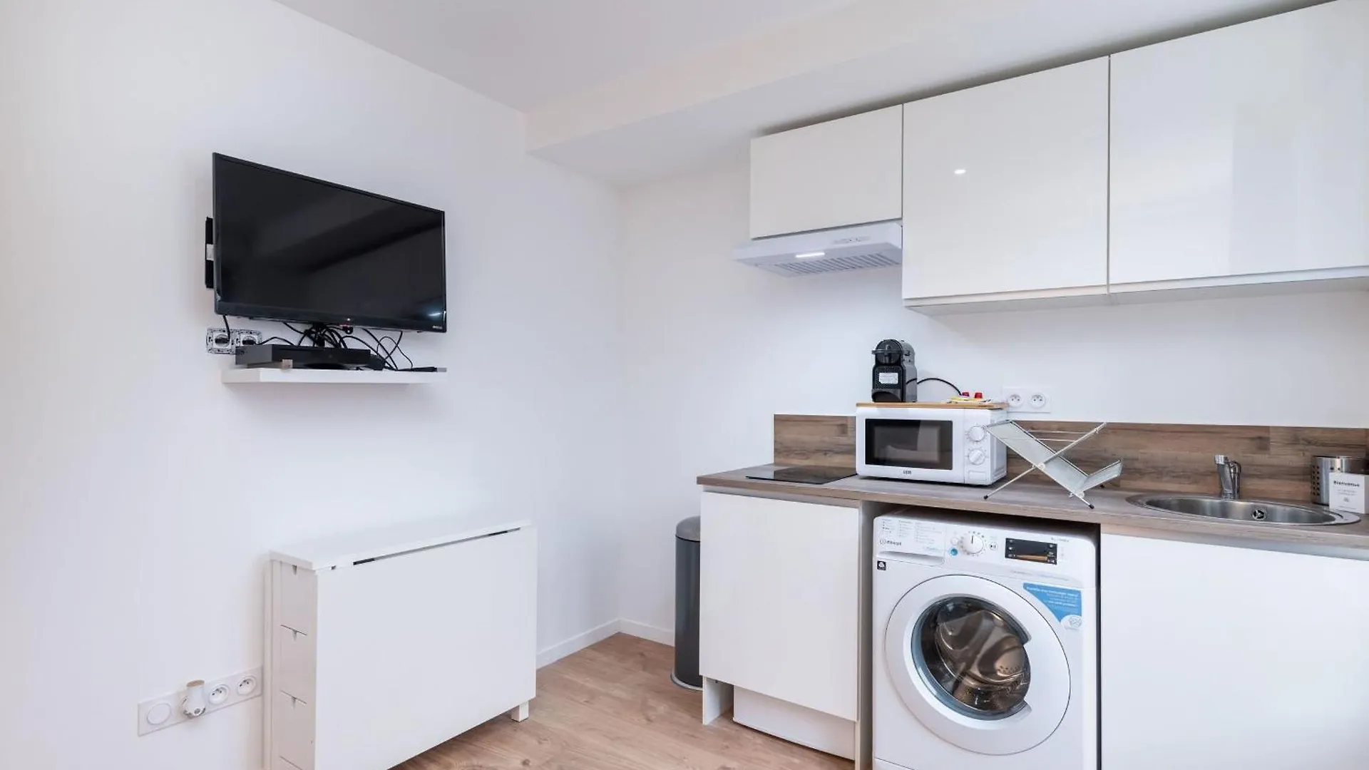 Apartment Perron - Cozy 2 People - Oullins
