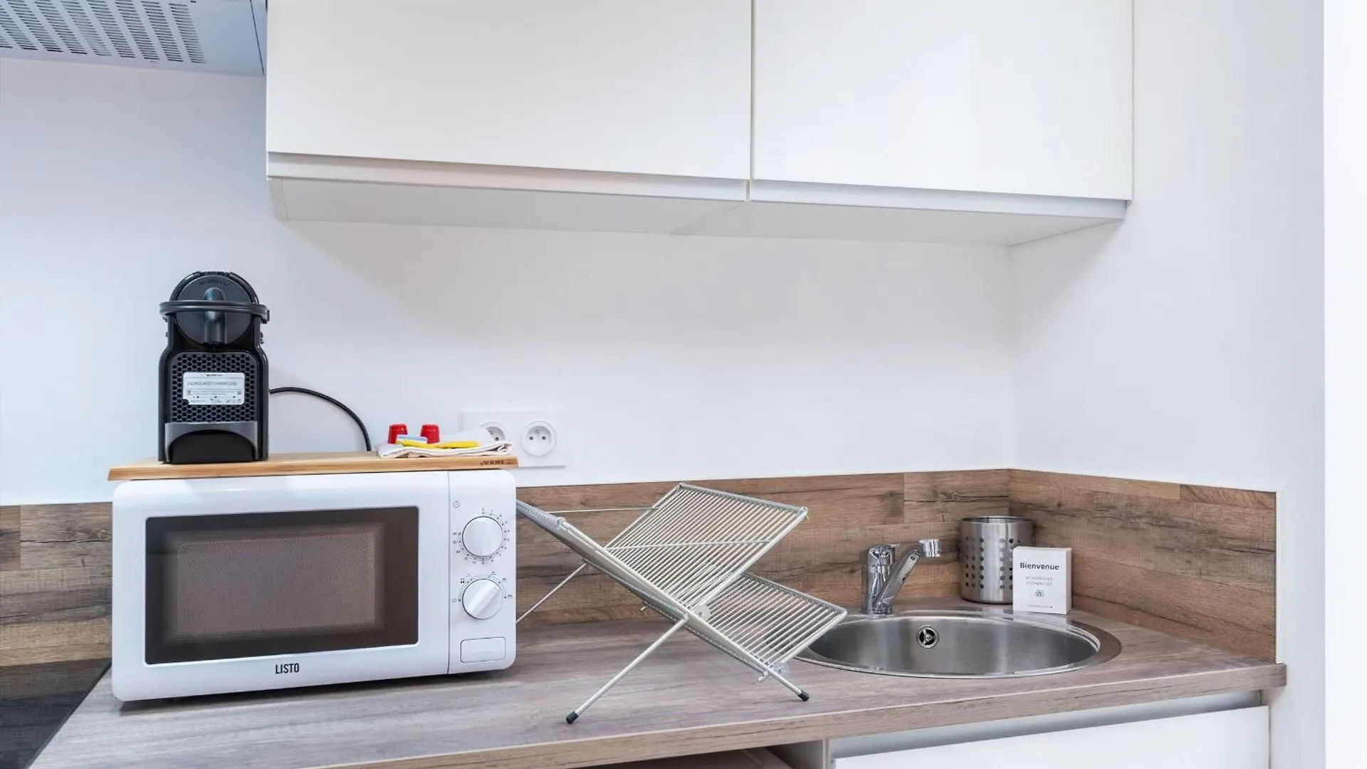Apartment Perron - Cozy 2 People - Oullins 0*,